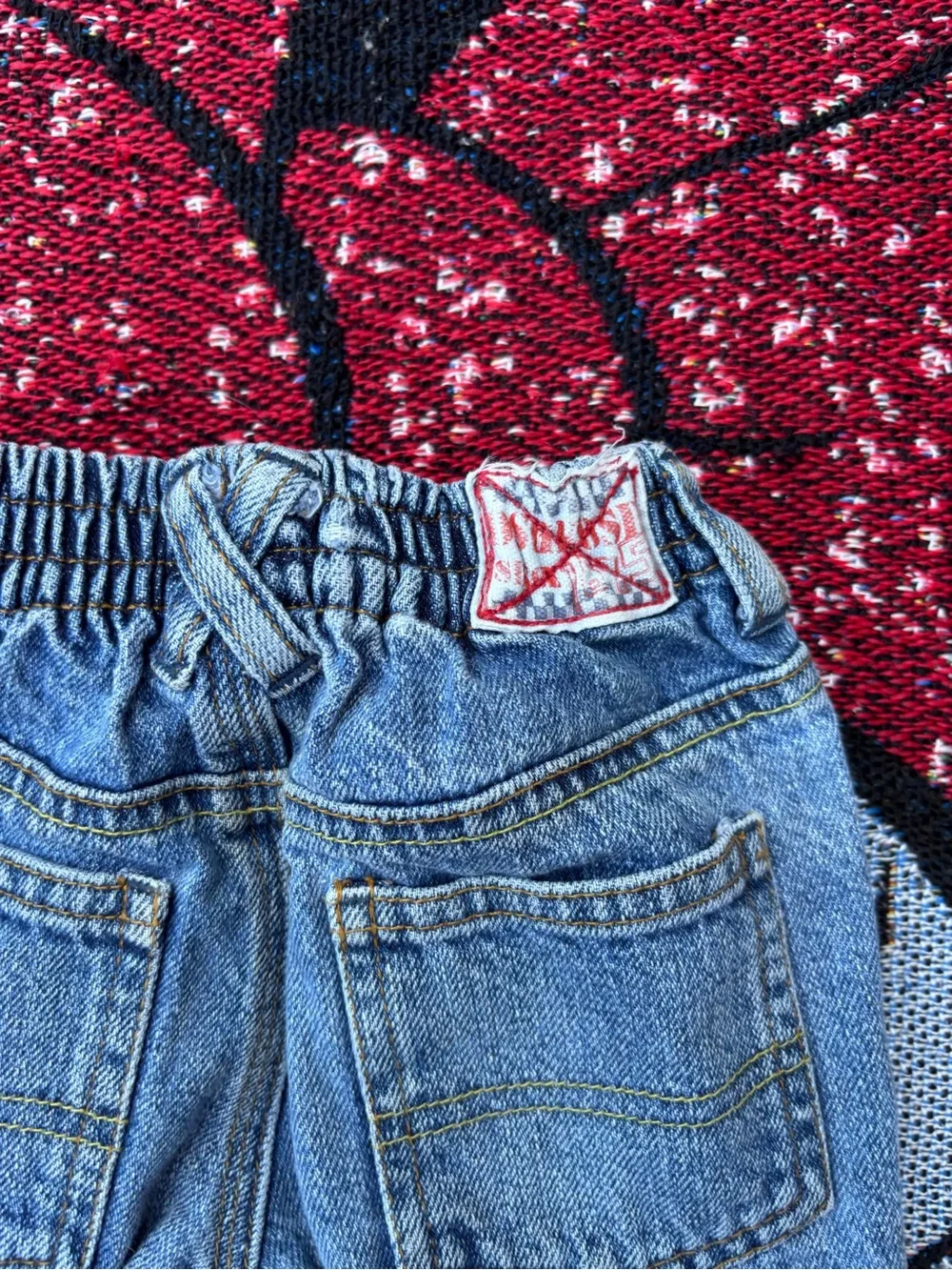 VINTAGE OSH KOSH DENIM ELASTIC WAIST BOYS JEANS ADORABLE SIZE 12 MONTHS